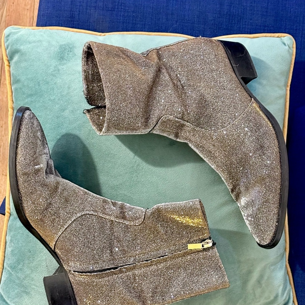 Aera Vegan Leather Glittering Silver Ankle Boots